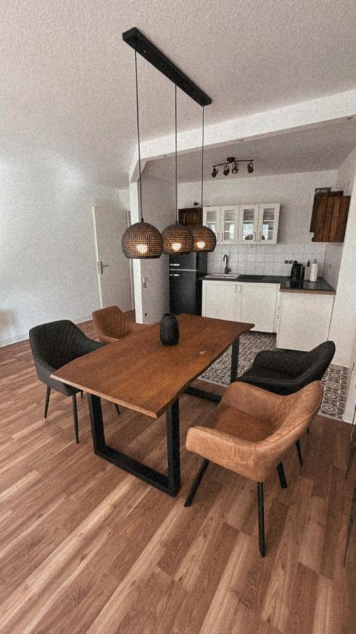 Appartement Schoene, Neu Sanierte Unterkunft In Belebter Region à Leipzig Extérieur photo